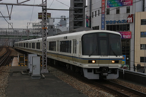 JR{ 221n      [   ] @ c aH  