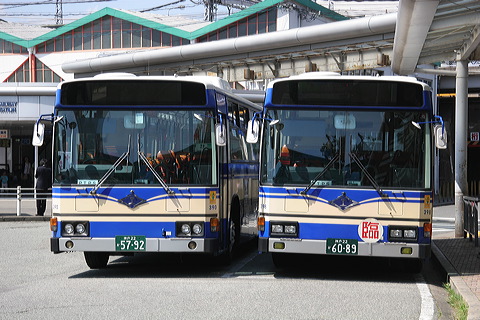 _dSoX      396 [   ] @ bq C#390Ƃ̕  