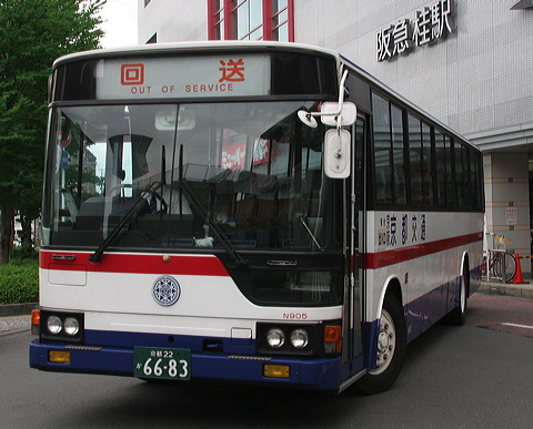 ㋞s      N905 [  ] @ j    