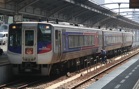 JRl 2000n    2425 [}  ] @     