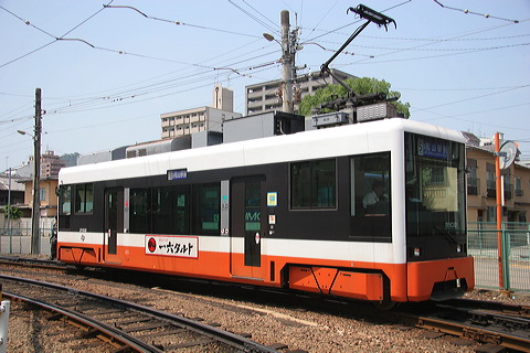 ɗ\S  2100`   2102 [5n RwO] @ ㉷    