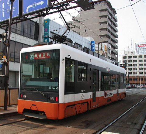 ɗ\S  2100`   2107 [3n ㉷] @ ꖜ    