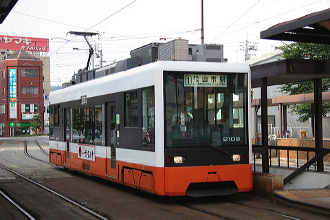 ɗ\S  2100`   2109 [1n Rsw] @ ꖜ    