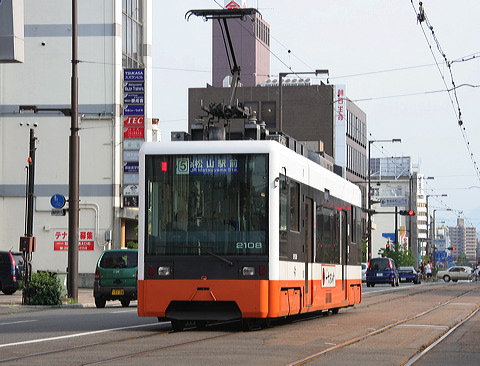 ɗ\S  2100`   2108 [5n JRRwO] @ ꖜ    