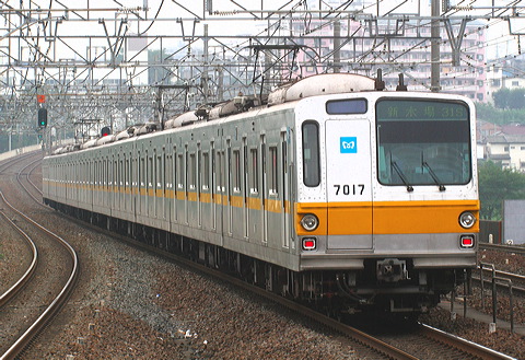 g 7000n  7117F 7017 [  V؏] @     