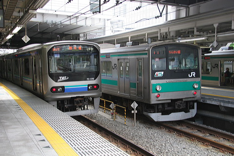 JR{ 205n  nG20   [񂩂  ] @  񂩂70-019Ƃ̕  