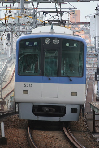 _ 5500n  5513F 5513 [ ~c] @ 啨    