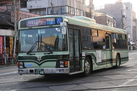 ssʋ      1144 [3I  ] @ @    