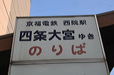         [   ] @ @    