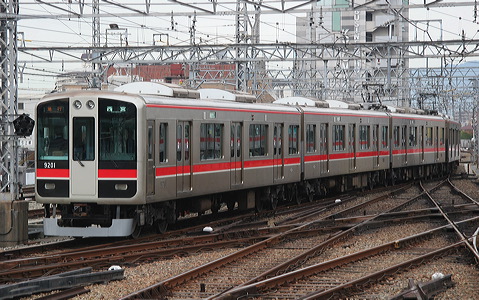 _ 9000n  9201F 9201 [}s {] @     