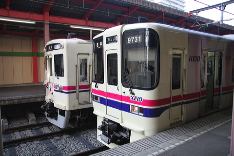  9000n  9731F 9731 [  {] @ Dx C#6734Ƃ̕  