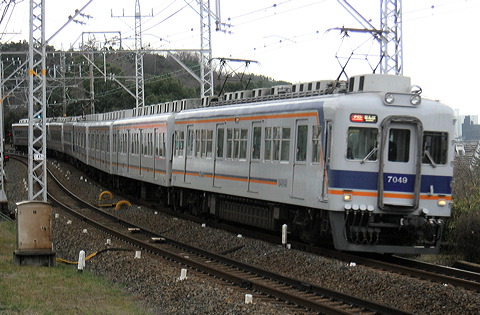 C 7000n  7049F~4R 7049 [}TU Ȃ] @ `W    