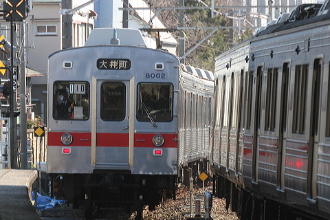 } 8000n  8001F 8002 [e 䒬] @ ˉz    