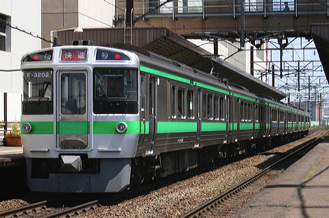 JRkC 721n  F-3202Ґ   [  ] @ VDy    