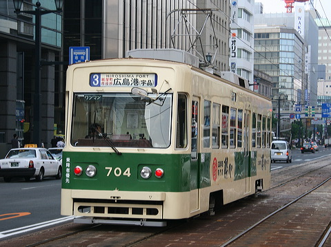 LdS  700`   704 [3n L`iFij] @ {    