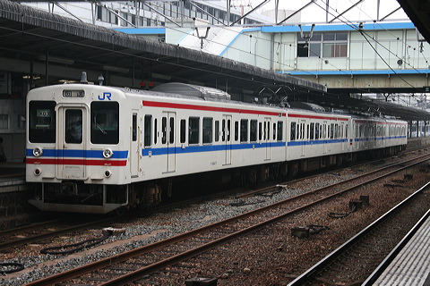 JR{ 105n  K-03Ґ   [  ] @ L    
