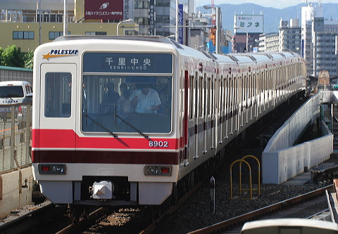 k}s 8000n  8002F 8902 [  痢] @ V    